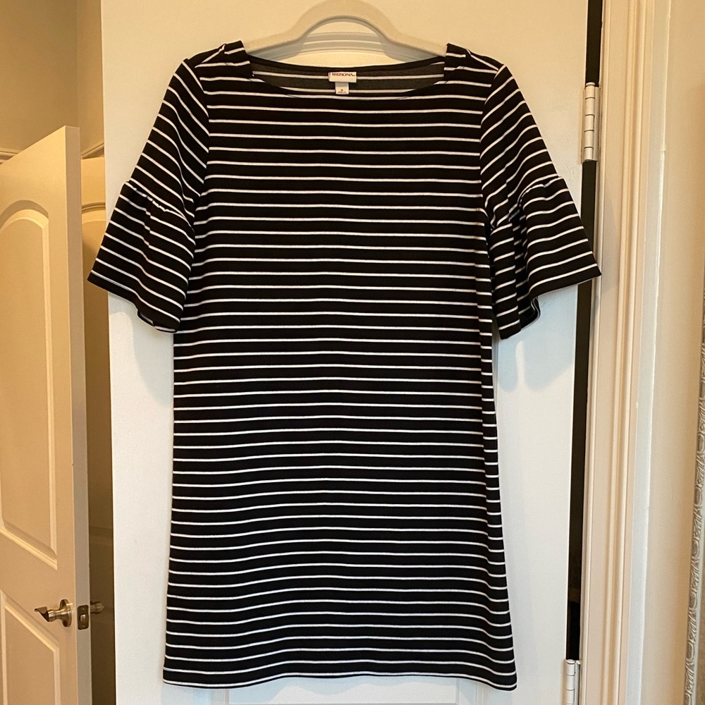 Merona Striped dress with Bell Sleeve Shoulders Size S
